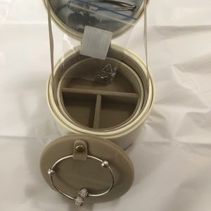 Chamila jewelry box and bangle bracelet